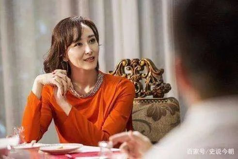 胡静风光大嫁进豪门，现在怎么样了？