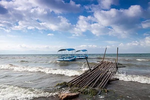 云南抚仙湖底的古城，埋葬了怎样的凄美故事？