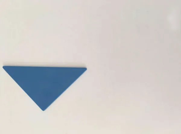 七巧板拼成一个六边形。