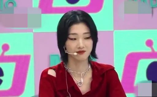 yamy更换微博头像,换成了玲花,这是在暗示什么吗?