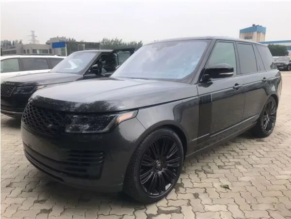 2020年11月底，路虎揽胜行政最新价格