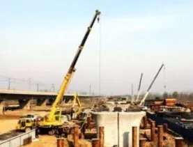 深圳地铁龙门吊倒塌,事故发生的原因是什么?