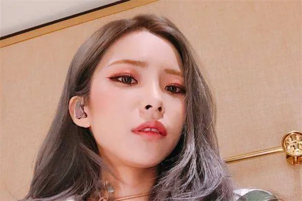 韩国十大女rapper：泫雅上榜，第一嫁给了韩国rap大佬