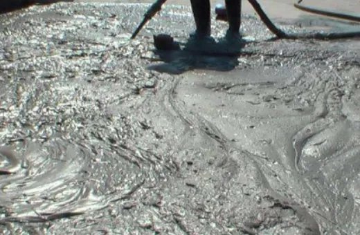 泡沫混凝土养护需要浇水吗