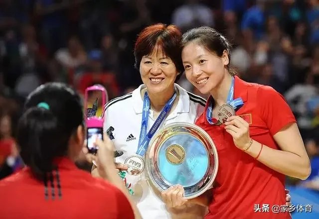 魏秋月和木村纱织，谁才是亚洲排坛的第一美女呢？你怎么看？