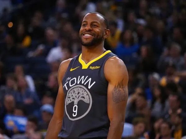 安德烈·伊戈达拉是哪里人？