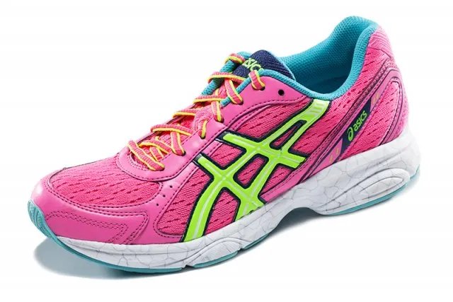 亚瑟士和耐克哪个好 亚瑟士和耐克鞋对比