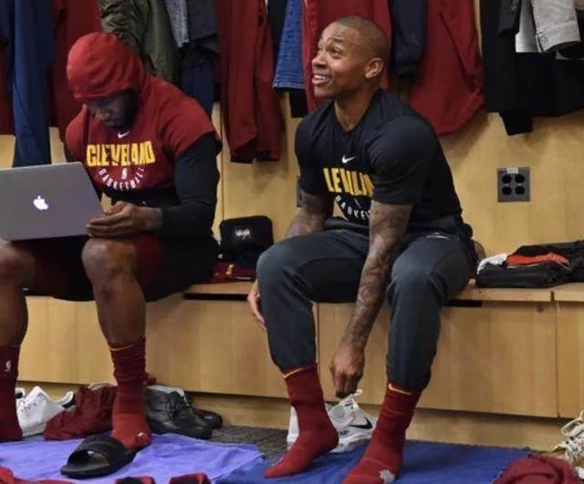 小托马斯复出后，会对骑士队产生什么样的影响？