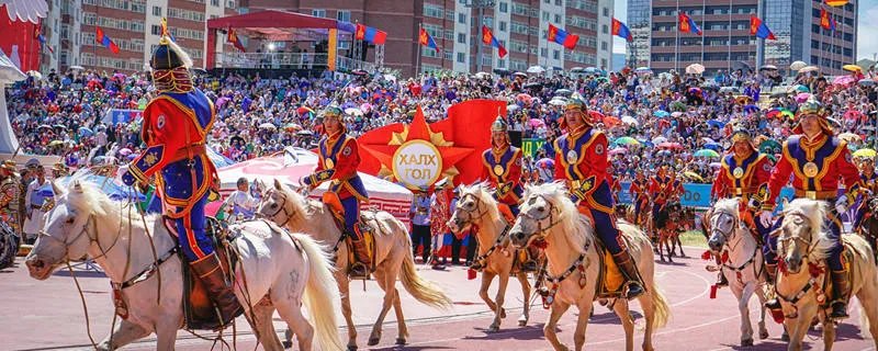 那达慕大会是哪个民族的节日 那达慕大会的风俗有哪些