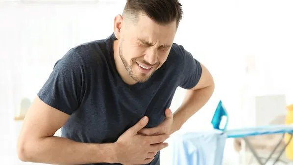 肋骨疼是怎么回事