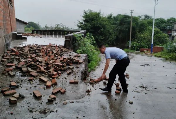 泸州6.0级地震震中航拍，现场情况如何？