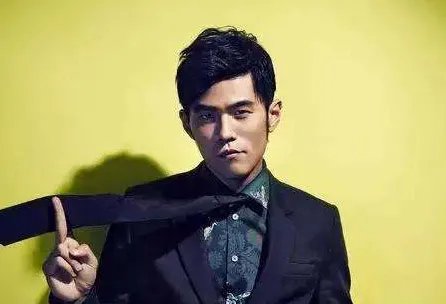 周杰伦新歌《说好不哭》豆瓣评分多少？