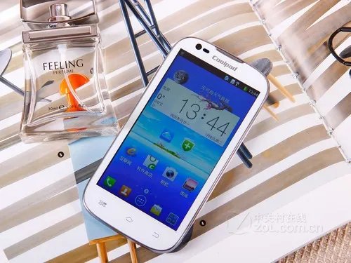 亲民四核机 酷派5890今Z团团购仅售899