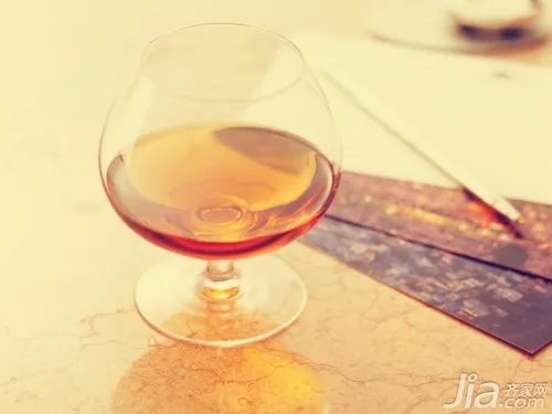 白兰地怎么喝 白兰地的喝法大全