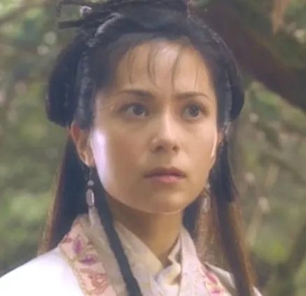 牛郎织女郭羡妮剧照欣赏  与温兆伦假戏真做成情侣