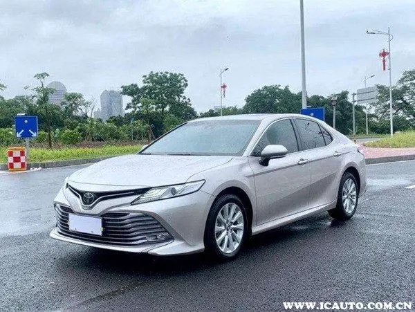 老款凯美瑞2.4油耗,10年丰田凯美瑞2.0油耗是多少