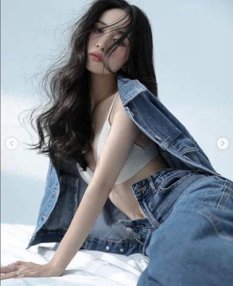 身材火辣！越南奶茶妹junvu95颜值神似Angelababy！