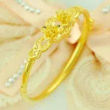 镀金手镯在哪买,价格大概在多少?