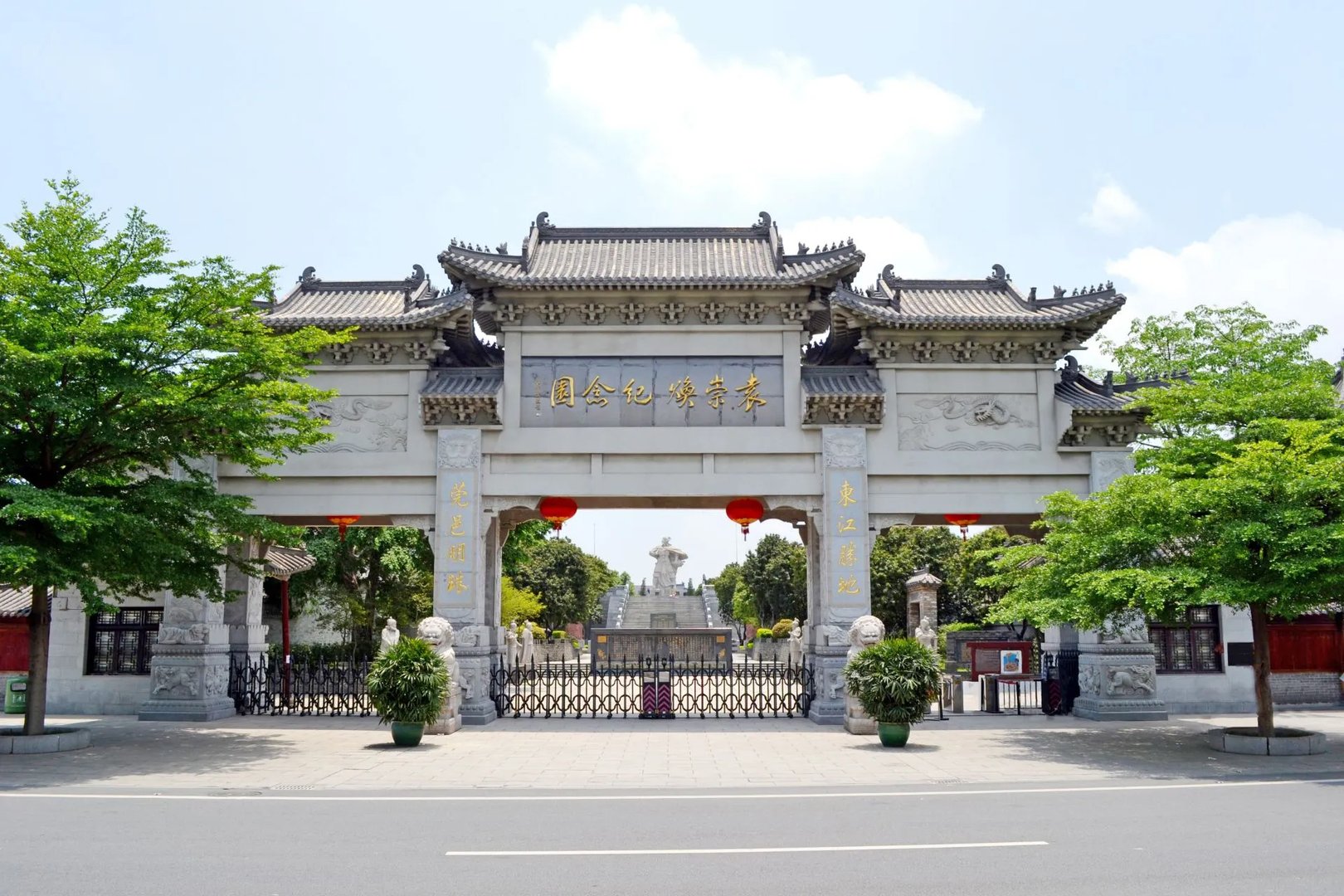 袁崇焕墓第17代守墓人因病逝世，背后有何感人故事？