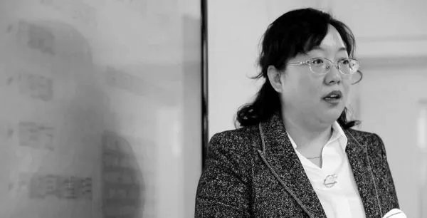 山东42岁抗疫女医生突发疾病逝世,她生前为了防疫工作做出了哪些努力?