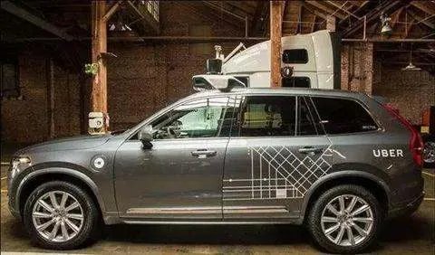 全球首例无人车致死事件谁的责任?