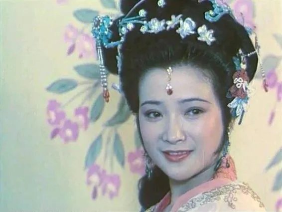 何晴四大名著角色及剧照，原来演哪一个都有故事