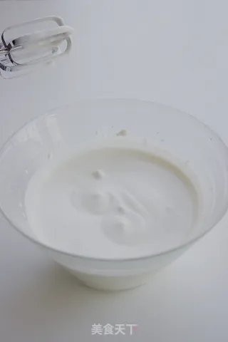 【红茶白巧克力慕斯派】