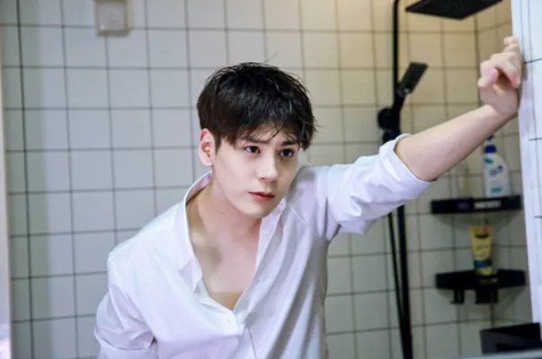 魏哲鸣演的电视剧男主