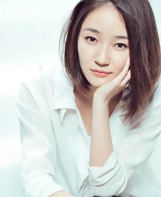 焦俊艳的男朋友是谁？