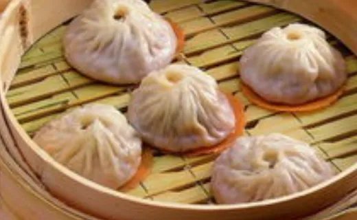 什么是地方小吃？