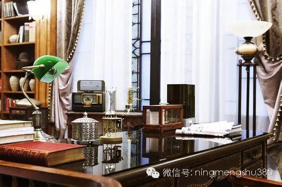 【来自星星的你 带你参观外星人都教授的奢华家居】