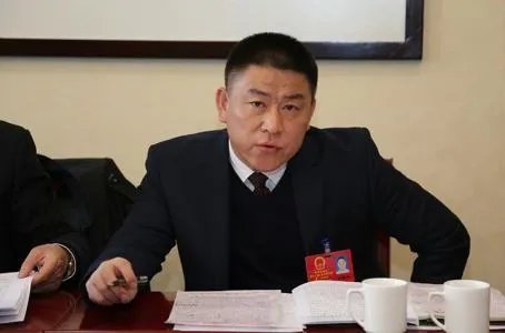 乡镇党委书记调任县局局长需要什么任命