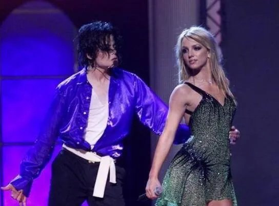 1992迈克尔杰克逊演唱会死了多少人 人类历史上的奇迹