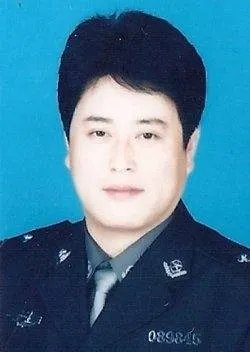 许广三的英勇事迹