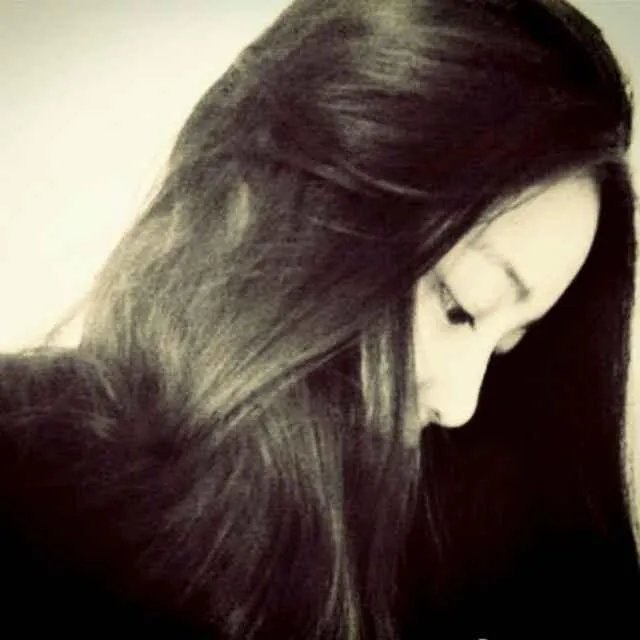 日落香残，免去凡心一点。求下联？