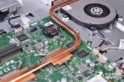 双硬盘双内存 戴尔灵越24-3477拆机图赏