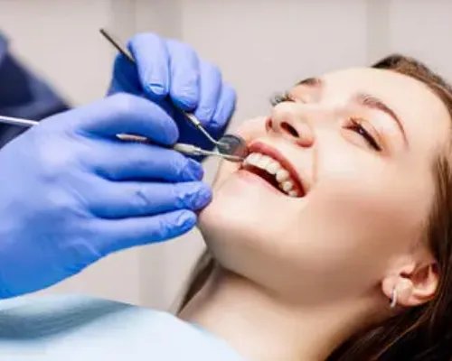 植一颗牙需要多少钱？