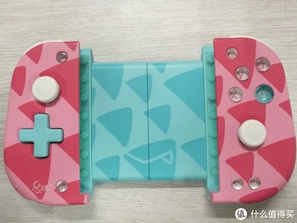 手柄也挽救不了手残党，北通W1拉伸手柄评测