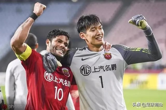 恭喜上港晋级亚冠八强,你是否认为恒大和上港代表了中超在亚冠的最高水平?