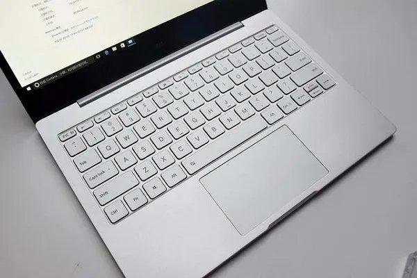 现在什么笔记本性价比高