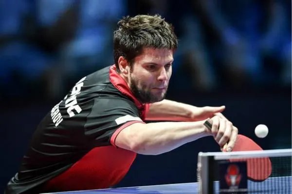 作为德国乒乓球小将，奥恰洛夫运动生涯是如何的？