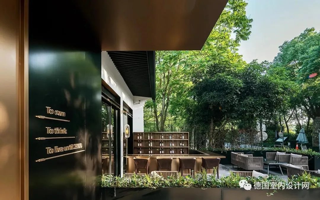 全球首家区块链酒吧