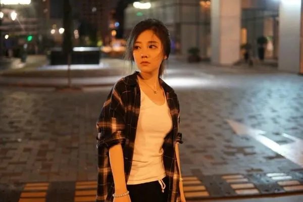 当年冯提莫的“会计门”，究竟是怎么回事？