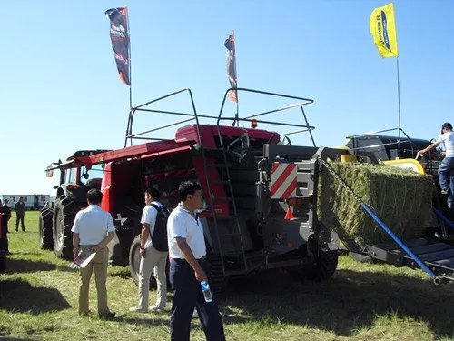 牧草收获机械主要种类都有哪些？