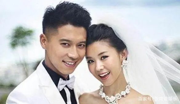 王雷和李小萌相恋七年，大学浪漫求婚，低调的明星夫妻你怎么看？