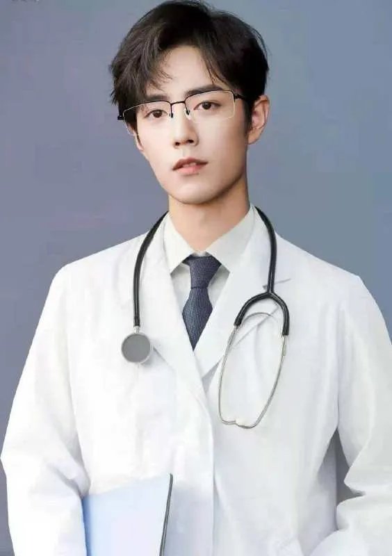 《余生请多指教》肖战上演“霸道医生”，肖战与医生的形象是否贴合？