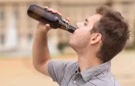 海南一路人酒后骑自行车被处罚,喝酒后该怎么回家?