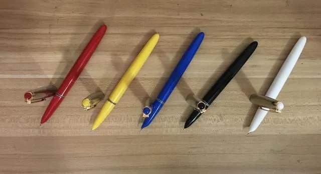 练习钢笔字应选用什么样的钢笔?