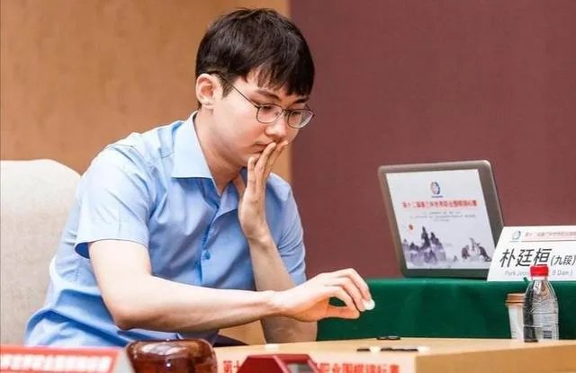 围棋目前谁厉害？