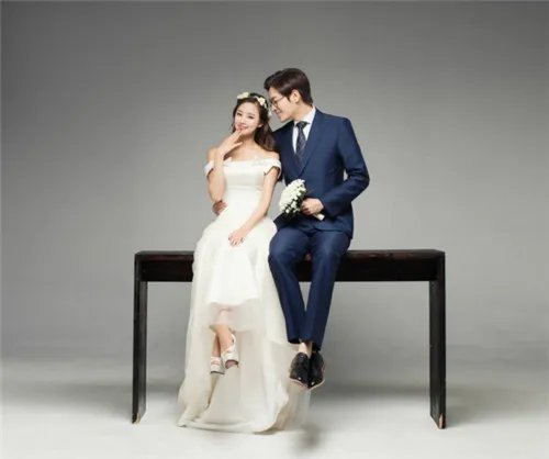 韩国婚纱摄影工作室比国内好吗 去韩国拍婚纱照要多少钱